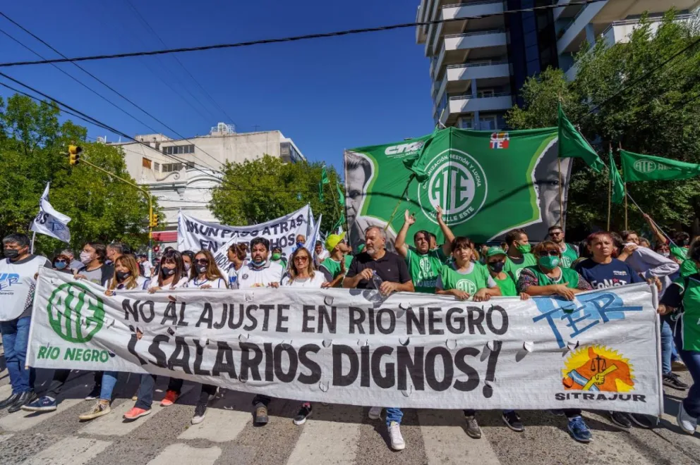 ATE no cree en la explicación oficial sobre una situación financiera ajustada