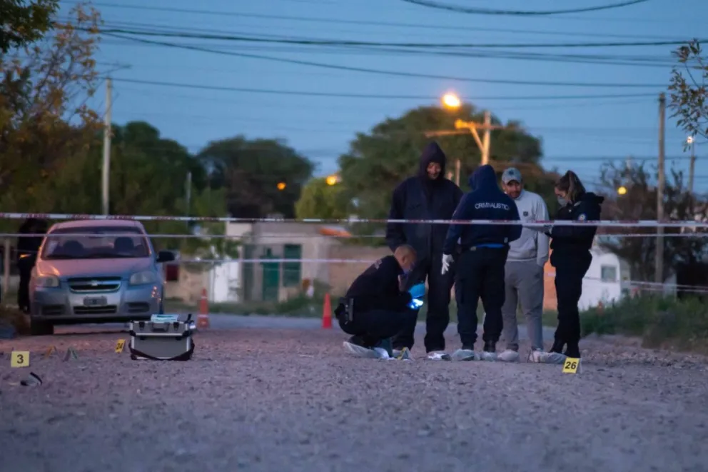 Hubo un intento de robo, intercambio de balas y heridos en Viedma