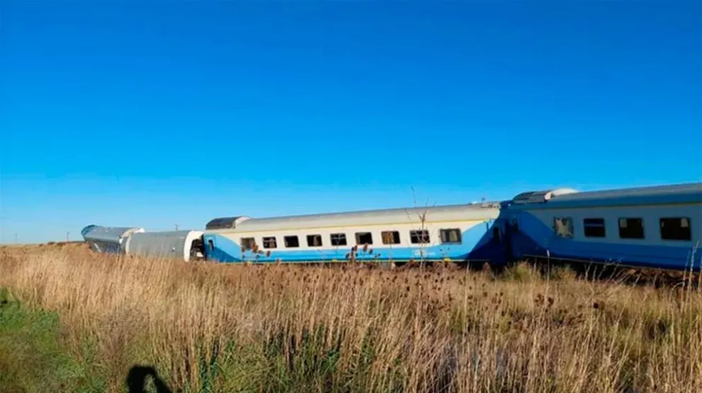 Descarriló un tren en Olavarría: hay más de 20 heridos en lo que pudo ser una tragedia