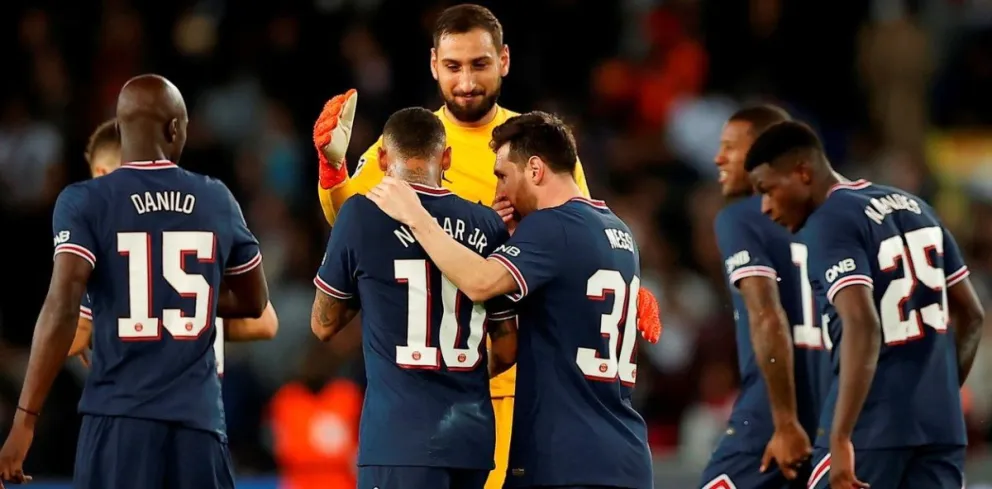 "Inaceptable": Neymar desmintió su pelea con Donnarumma