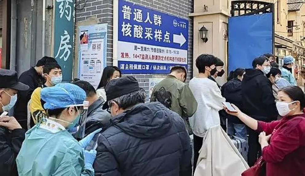 China registra un rebrote de contagios y pone a 9 millones de personas en cuarentena