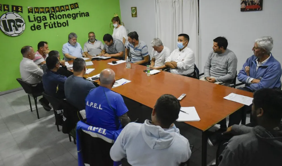 Liga Rionegrina: con la incorporación de tres clubes, se definió la fecha y el formato para el Apertura