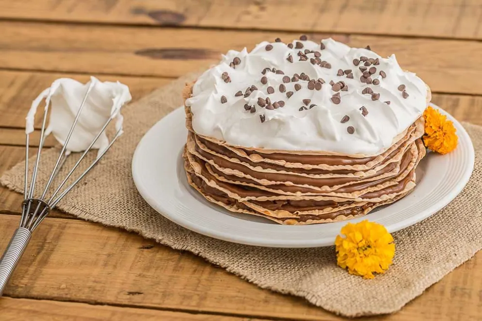 Cómo hacer un Rogel de manera fácil y ¡con solo 4 ingredientes!