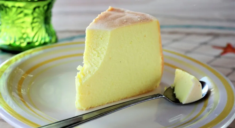 Postre exquisito: torta de ricota y queso sin harinas