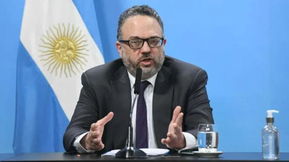 El Gobierno busca que el pan, harina y fideos vuelvan a tener los precios de febrero