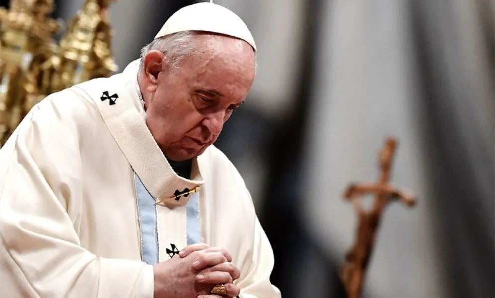 El Papa Francisco llamó al presidente ucraniano y le dijo que reza por el fin de la guerra