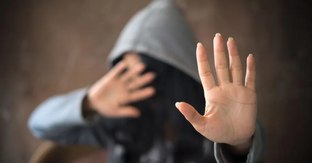 Condenado a más de 8 años de prisión por abusar de su hijastra