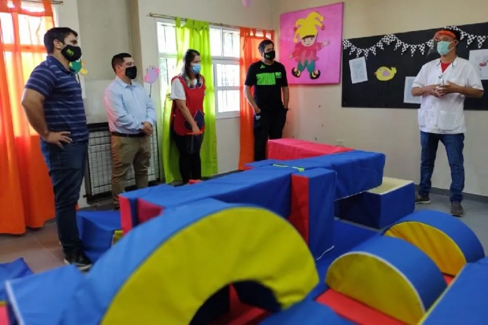 "Escuela presente", un programa del Estado para atender la vulnerabilidad en los centros educativos 