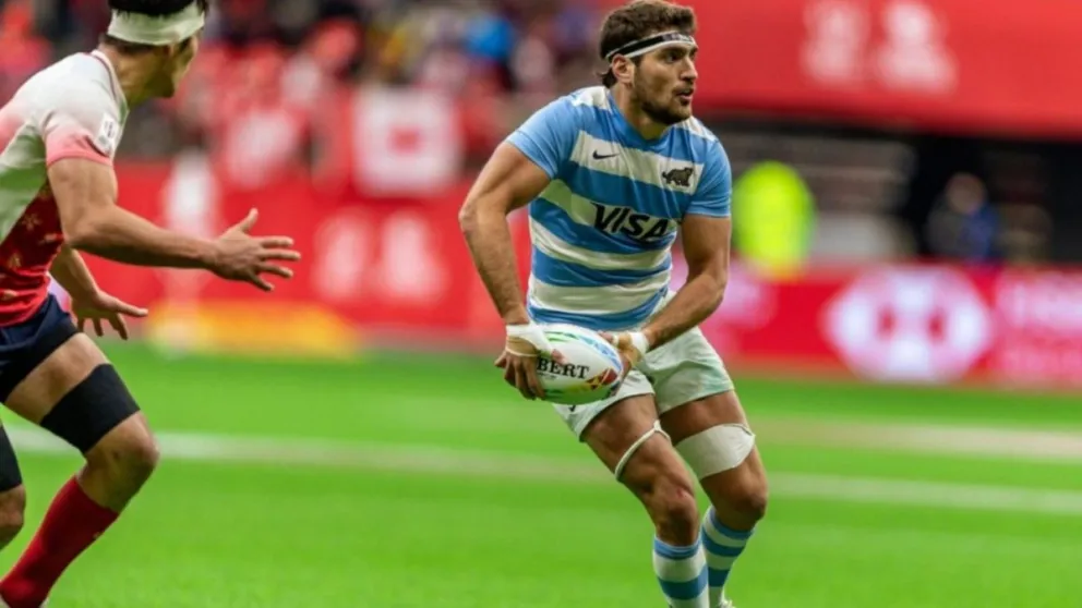 El capitán de Los Pumas sufrió una grave lesión en una práctica