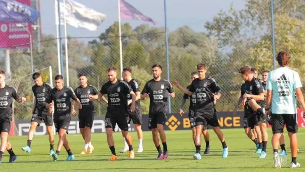 Once casi confirmado: Scaloni tiene dos dudas para el choque ante Venezuela