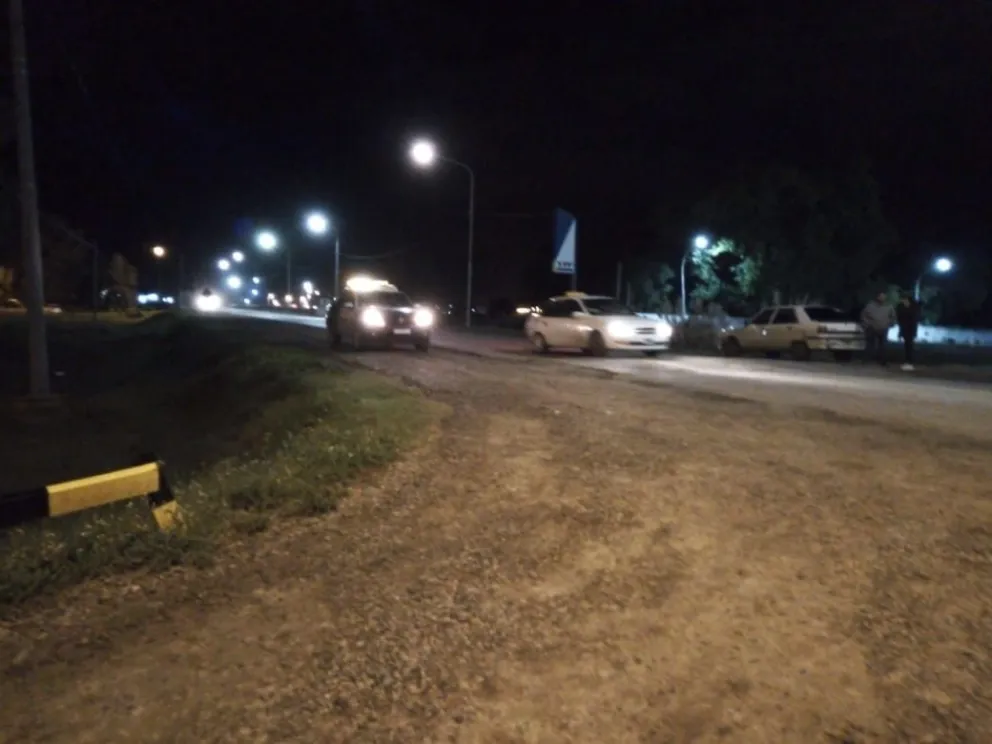 Un "delivery" herido en un choque nocturno frente al Automóvil Club Argentino