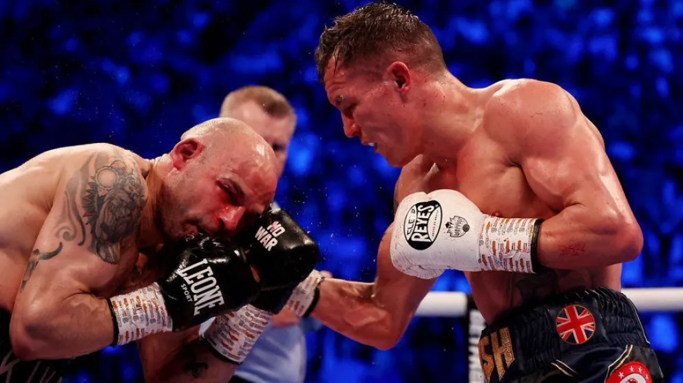 Una batalla épica: brutal nocaut de Warrington a Kiko Martínez