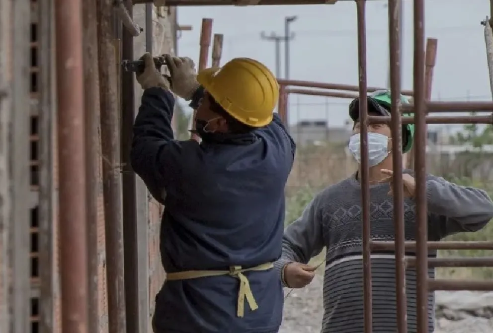 Cuenta regresiva para licitar la construcción de viviendas tras el descongelamiento del expediente