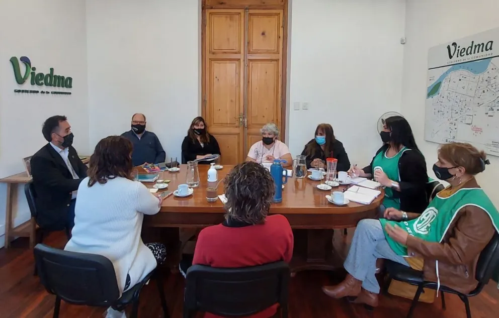 Destacan la participación de mujeres y disidencias en la negociación paritaria