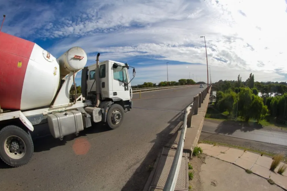 Pesatti pidió a nación encontrar soluciones definitivas para transportistas de Viedma y Patagones