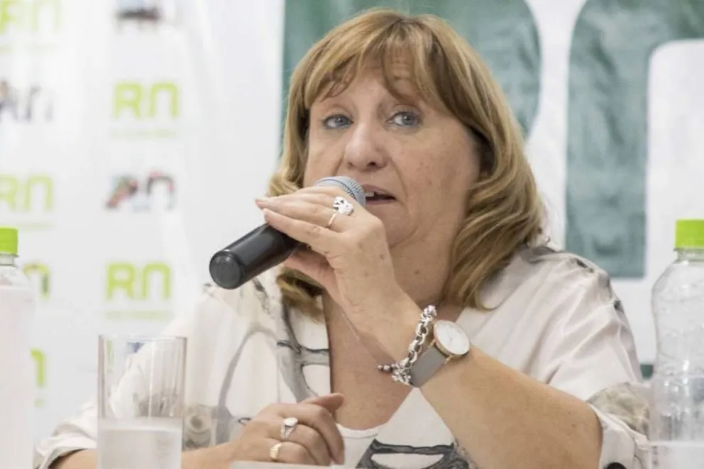 El Gobierno adelantó que le descontarán a los docentes los días de paro