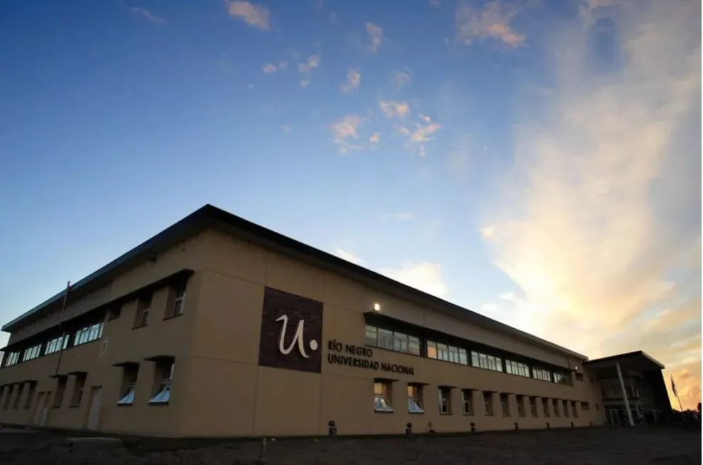 Participarán más de 20 colegios y se espera la presencia de alrededor de 800 estudiantes secundarios.