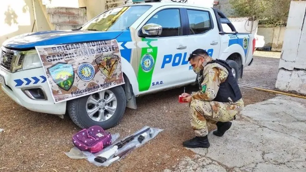 Los pararon en la ruta y tenían un arsenal