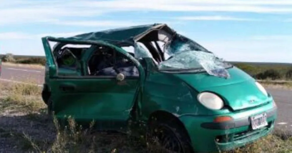 Una turista volcó entre Conesa y Río Colorado