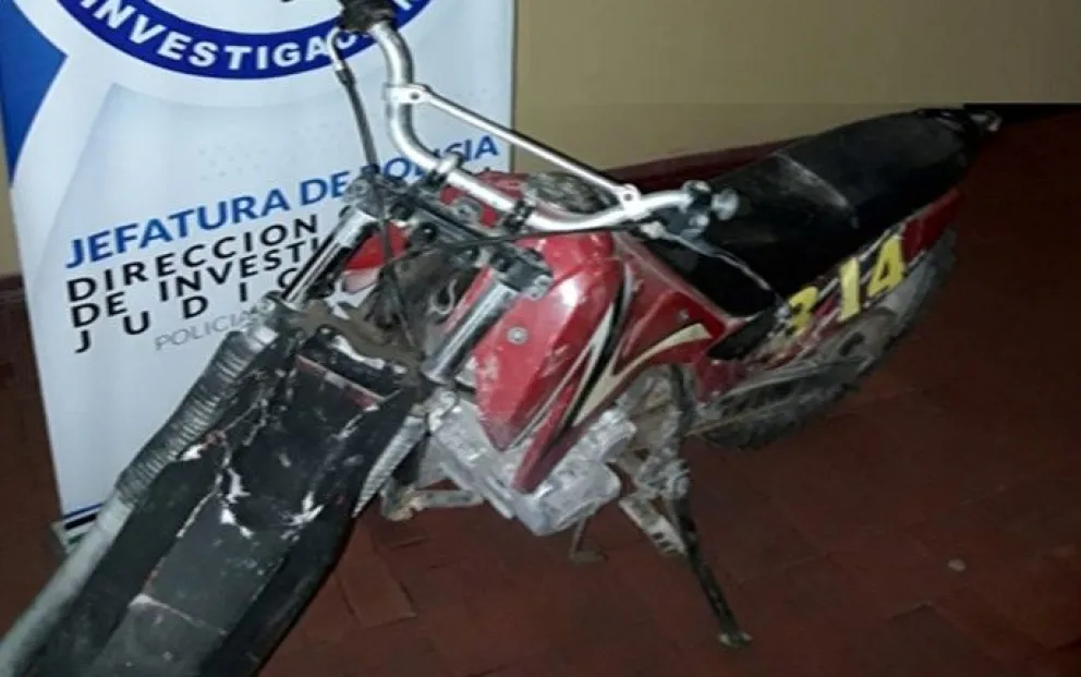 Buscaban un canasto de basura y al final secuestraron dos motos robadas