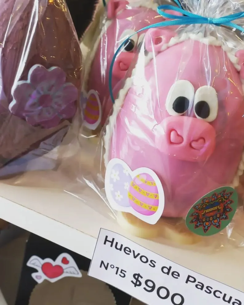Los huevos con formas de chanchos y pollos son tendencia en Viedma