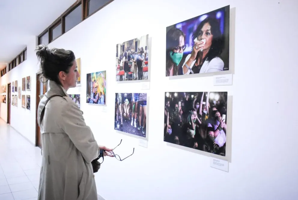 Muestra Anual de Fotoperiodismo Argentino de aRGra en el Centro Cultural