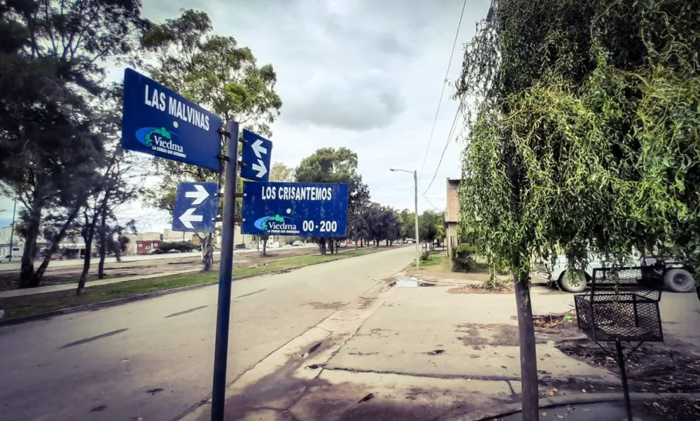 Viedma: le apoyaron una cuchilla en el cuello y le robaron su celular