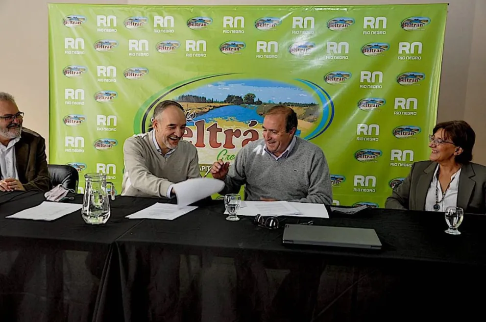 Doñate y del Río anunciaron el desembolso de 15 millones para equipamiento en plazas y luminarias de Beltrán