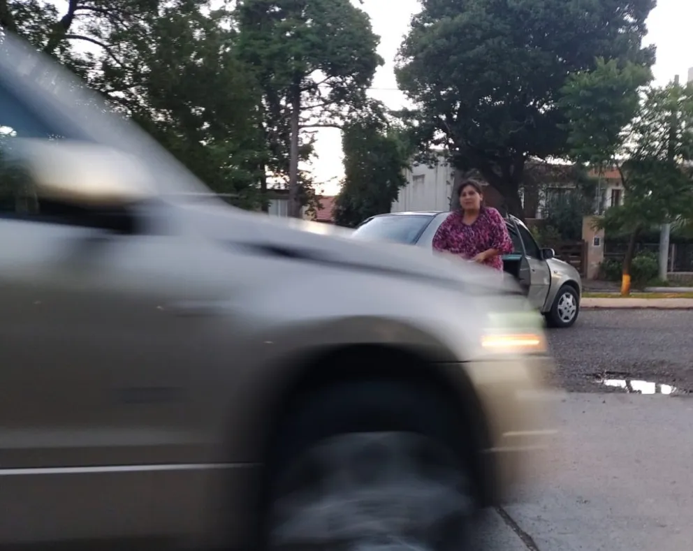 Choque y fuga en la Costanera de Viedma: “Se fue cuando vio lo que había hecho”