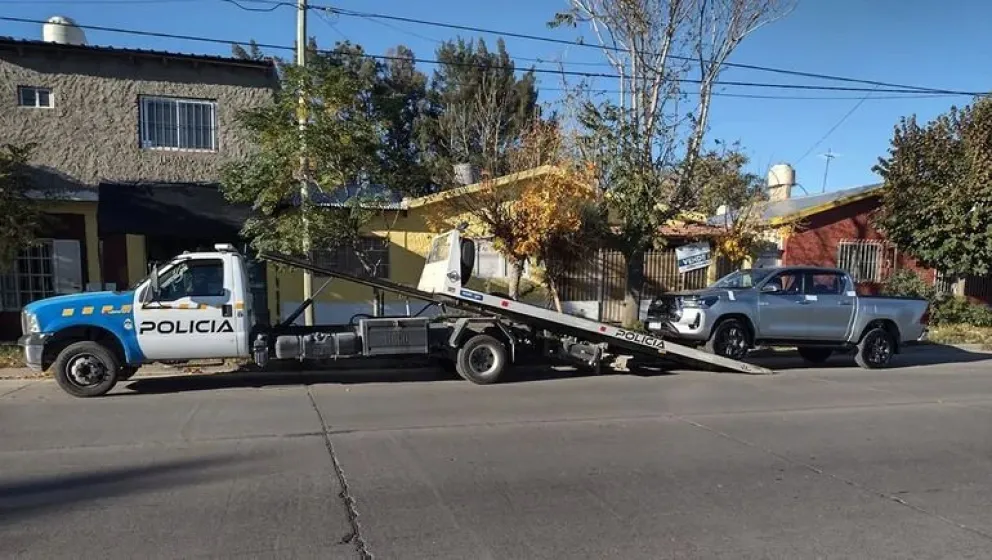 Las estafas no se detienen: pagó un millón de pesos por una Hilux usada y nunca se la entregaron