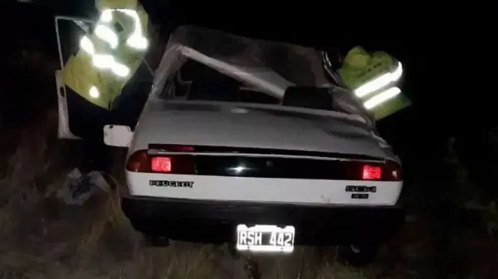 Una mujer terminó herida tras un impresionante vuelco