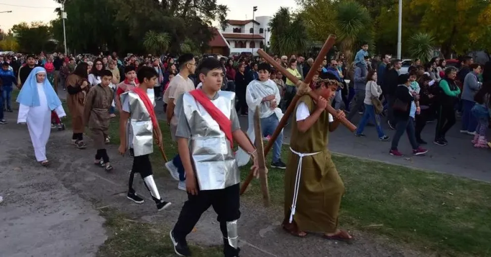 Hoy habrá Vía Crucis en Viedma y en Patagones