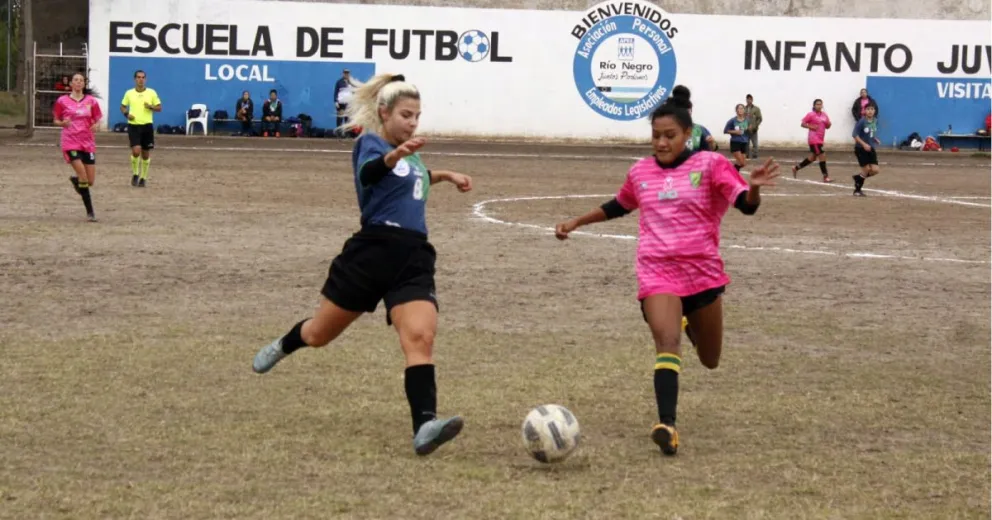La tercera fecha del femenino se jugó parcialmente