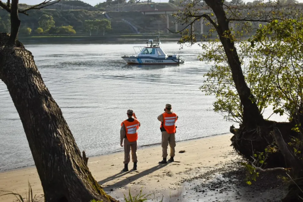 Hay varias conjeturas en torno al cuerpo encontrado en el río