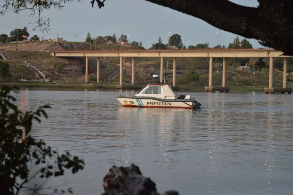 Envío de agua del río Negro a Bahía Blanca: Carreras niega estudios