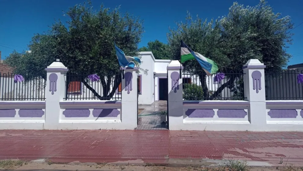 Agredieron a una policía en la Comisaría de la Mujer