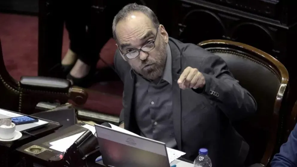 El diputado Iglesias trató de "payaso indigno" a Martín Soria