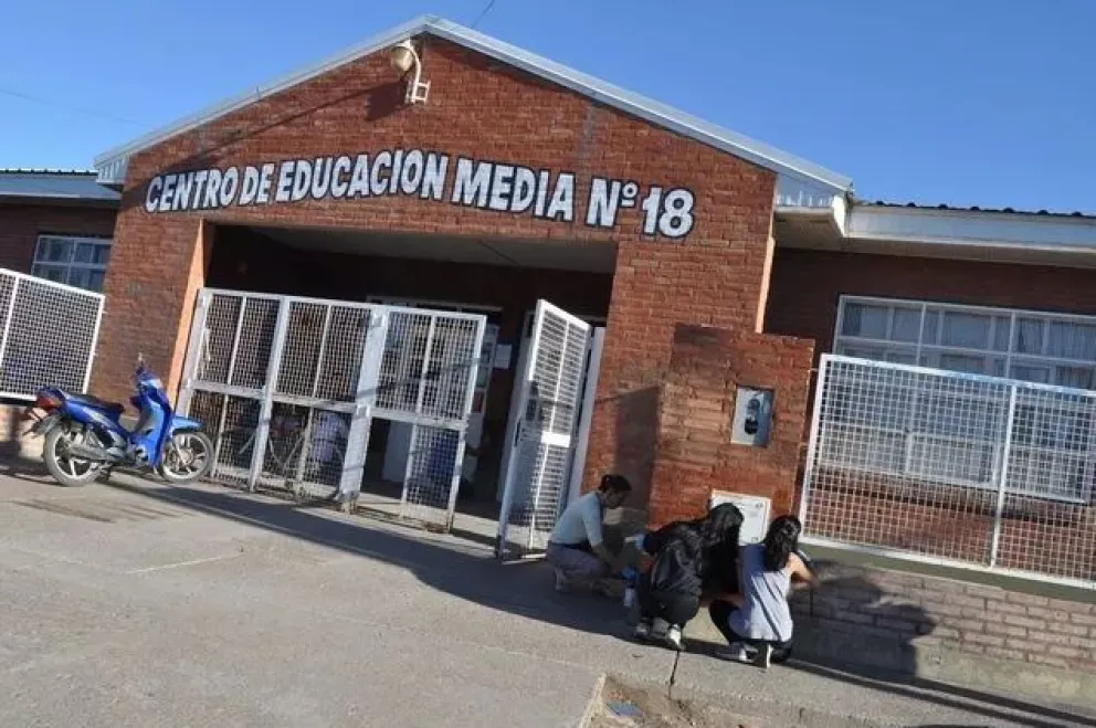 Sigue la escalada de violencia en las escuelas: en la Secundaria 18 tuvo que intervenir la Policía