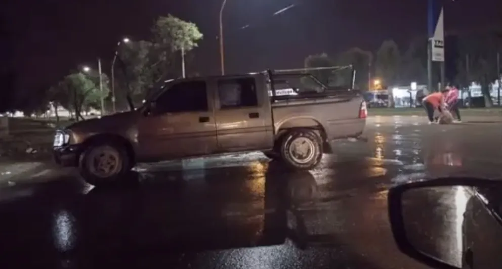 Patagones: chocaron el conductor de una camioneta con un motociclista
