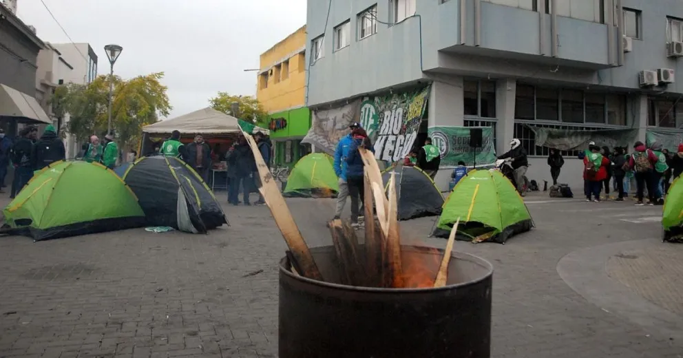 Comerciantes tuvieron bajas por las protestas en la calle Buenos Aires