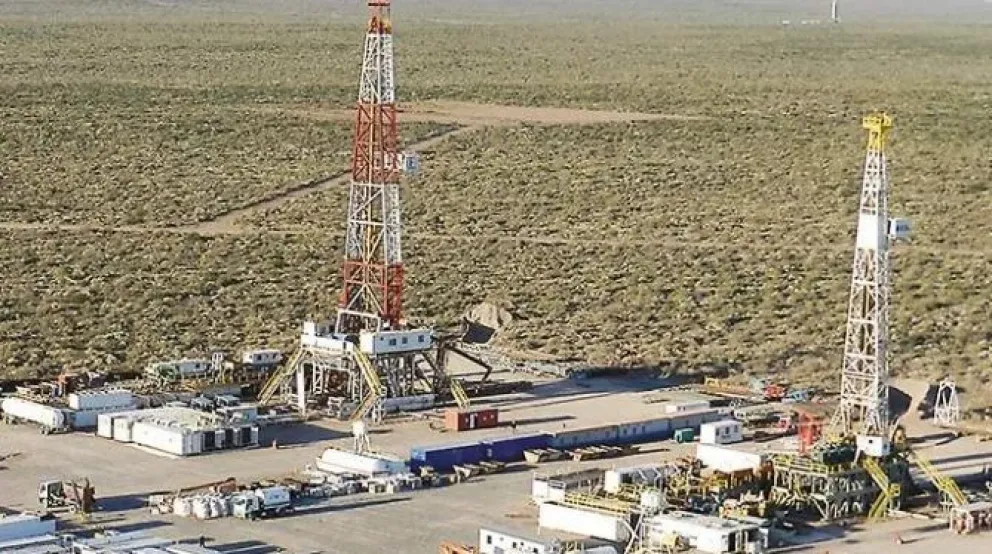 Vaca Muerta: anticipan una inversión de 10.000 millones de dólares en una planta de GNL