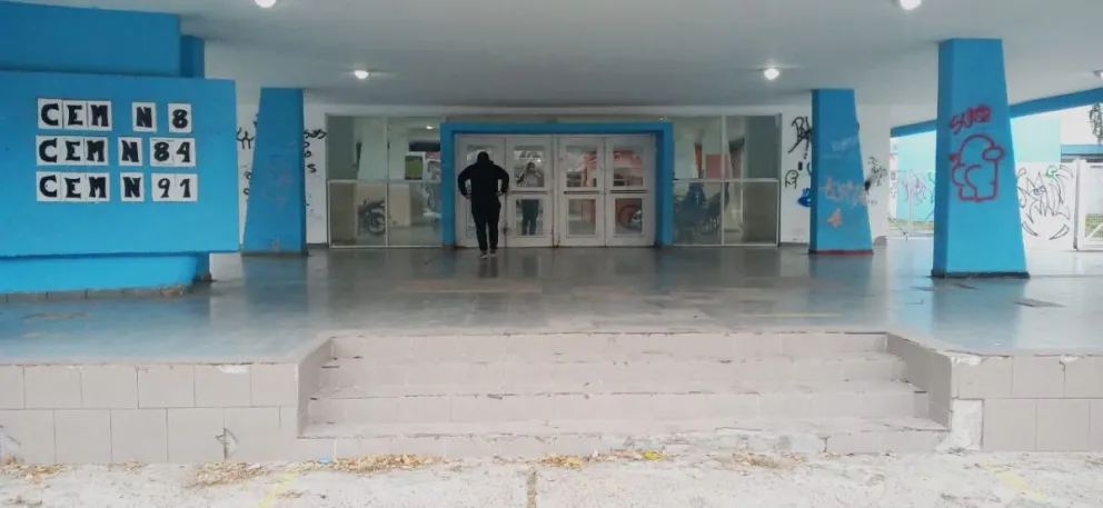 Tres escuelas de Viedma no tendrán clases por arreglos en el sistema de gas del céntrico edificio