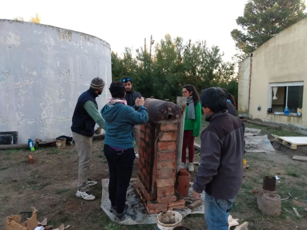 Estufa Rocket: “lo sorprendente de todo esto es la facilidad con la que uno las puede hacer”