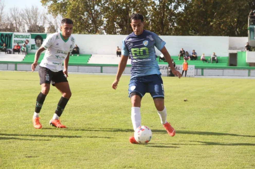 Sol de Mayo ganó sobre el final en La Pampa y se acomodó en la tabla