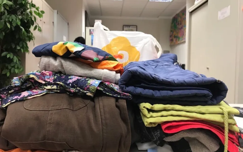 Ya se empieza a utilizar la ropa de abrigo. Foto archivo.