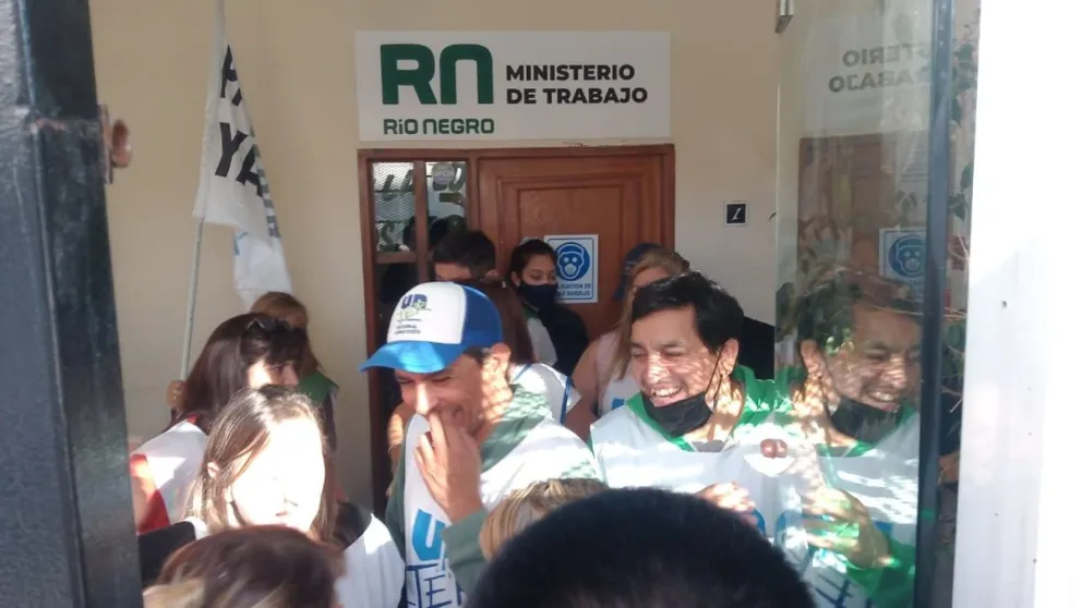 Stopiello le respondió a la UnTER tras la denuncia recibida: su postura y el consejo que les dio 