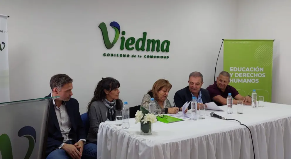 La Municipalidad de Viedma firmó un acuerdo para fortalecer la Escuela para Ciegos y Disminuidos Visuales