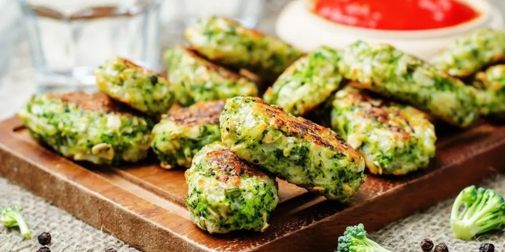 Nueva forma de incluir verduras a tus comidas: croquetas de brócoli y queso