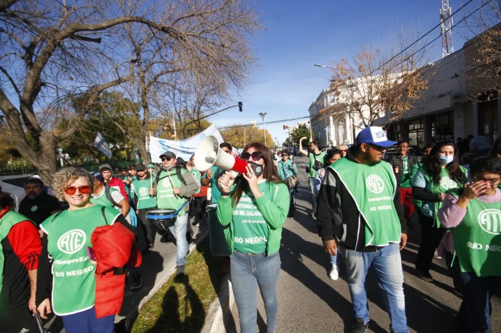 ATE salió a las calles de Viedma por un aumento paritario: qué porcentaje piden