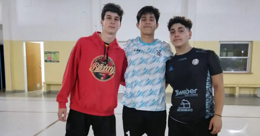 Tres viedmenses preseleccionados para el equipo provincial de voley